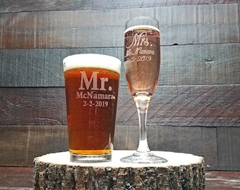 Mr. and Mrs. Beer and Champagne Glass Set, Custom Engraved with Date or Name, Gift for the Couple, Wedding Glasses, Champagne and Pint Glass