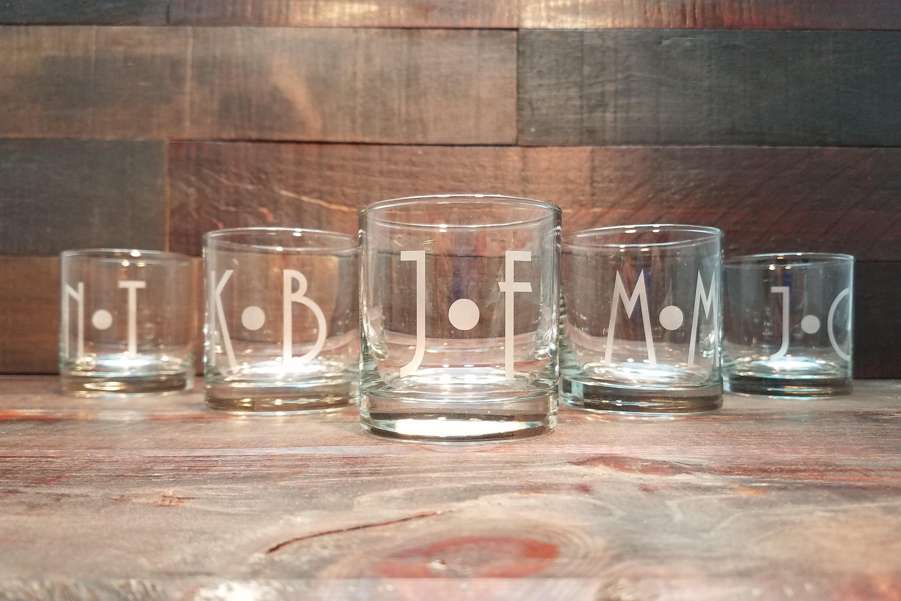 engraved whiskey glasses engraved whiskey glasses