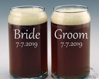 Bride and Groom Beer Can Glasses, Custom Wedding Gift for Couple, Engraved Beer Glasses, Personalized Beer Can Glass, Beer Gift - Set of 2