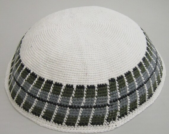 White Kippah 18cm/20cm/22cm Cap Border Design Yarmulke - Etsy Israel