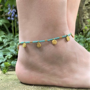Boho flower coin anklet (available in 36 colours) - Seed beaded anklet with small floral coin charms