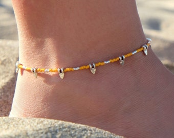Tiny triangles anklet (available in 36 colours) - Seed beaded anklet with small triangle charms