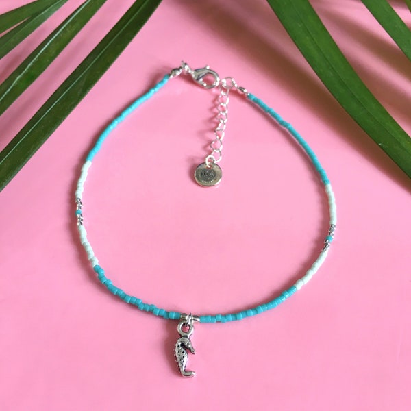 Tiny seahorse anklet - Seed beaded anklet with turquoise, mintgreen and sterling silver plated miyuki beads and a tiny seahorse charm
