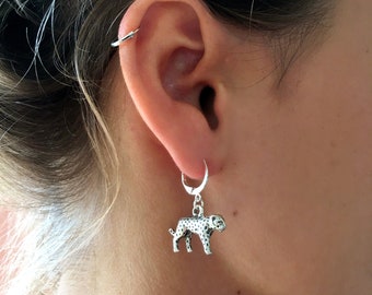 Boucles d'oreilles créoles léopard : Petites boucles d'oreilles avec breloque léopard