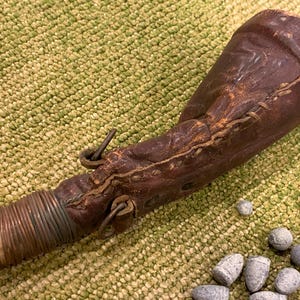 Antique Leather Powder Shot Pouch Flask Militaria