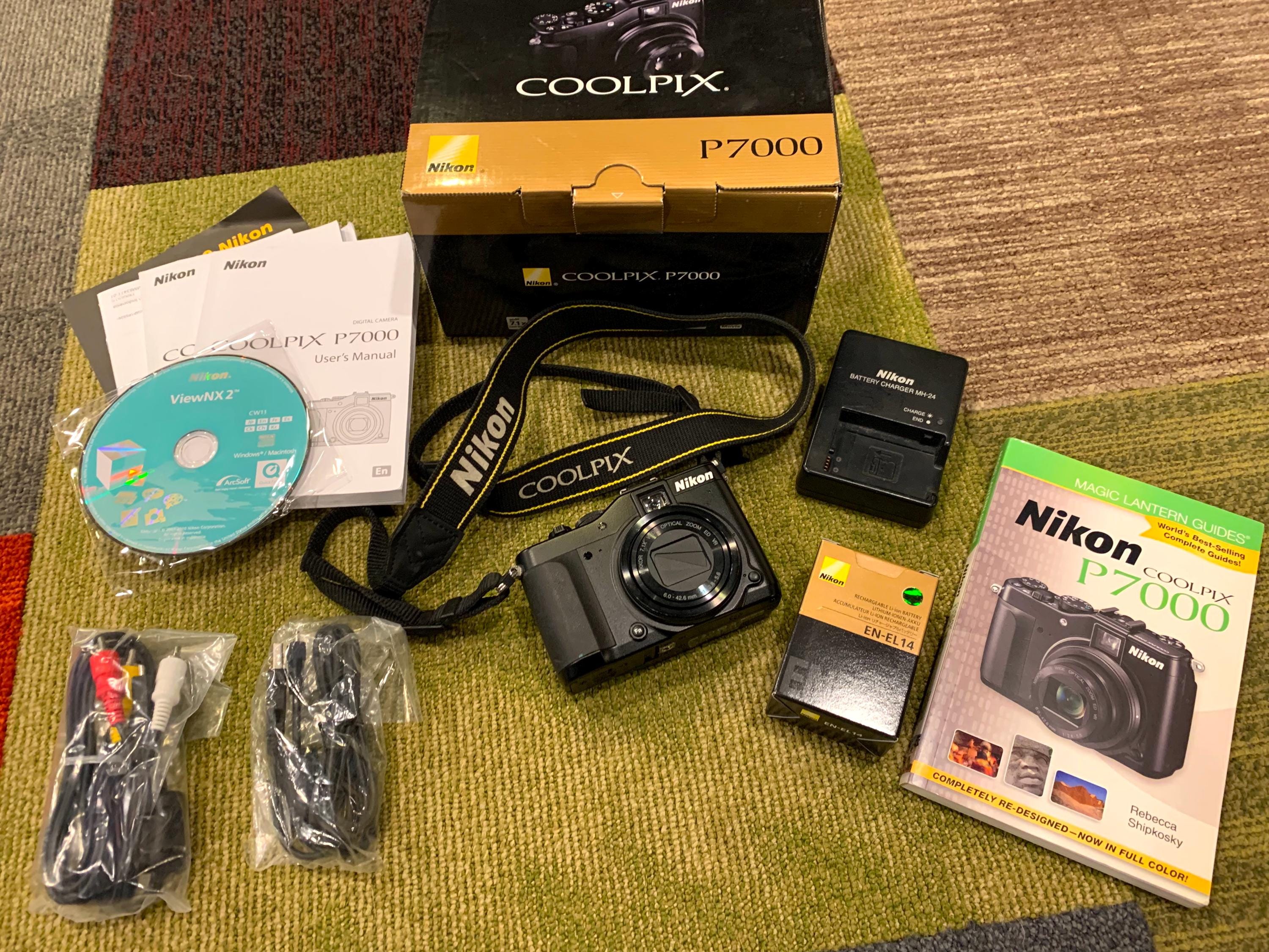 Nikon COOLPIX P7000 本体　バッテリー　ケース付き Amazon | Nikon デジタルカメラ COOLPIX P7000 ブラック 1010万