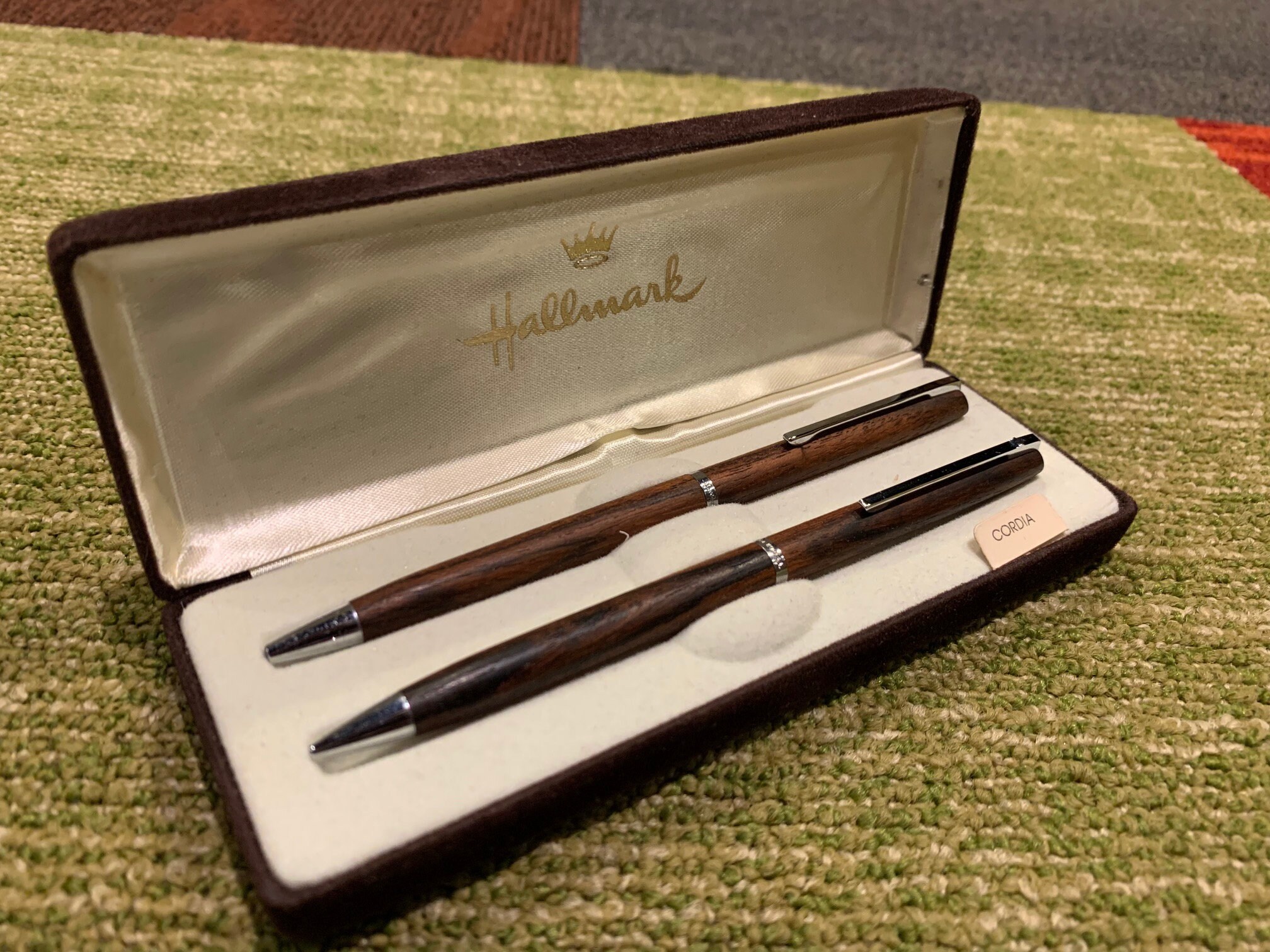 Vintage Hallmark Brown Pen & Pencil Set w Silver Trim