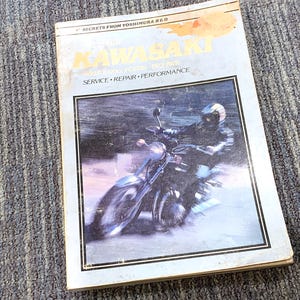Vintage Clymer Publications Kawasaki Motorcycle Service Repair Performance Handbook 900-1000cc Fours 1973-1978 Softcover Book
