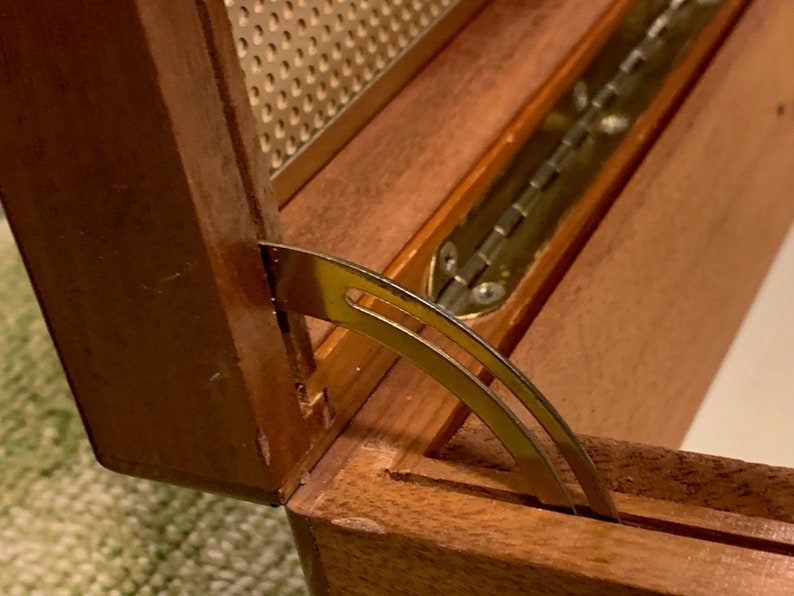 Vintage Decatur Industries Inc. DECC Walnut Wood Cigar Box Humidor