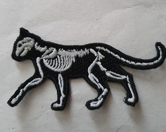 Skelet kat panter geborduurde opstrijkbare motiefpatch appliqué