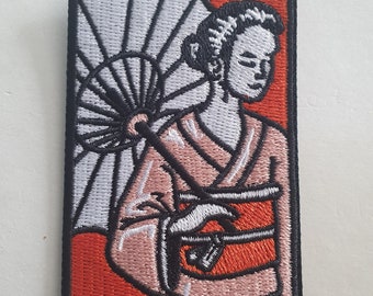 Japan Geisha Girl Embroidered Iron on Applique Motif Patch
