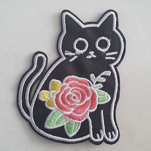 Patch de gato rosa bordado com motivo de passar a ferro