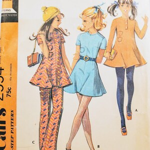 Vintage McCall&#39;s 2554 size 7 26 inch chest childs&#39; and girls&#39; knit dress or pants pattern Pattern 100% complete 1970s