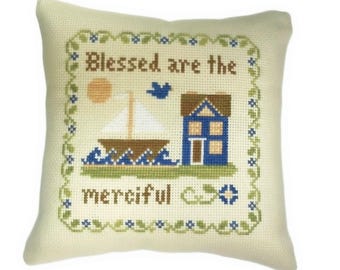 Mini almohada de punto de cruz hecha a mano Benditos los Misericordiosos, regalo para amigos, almohada decorativa terminada