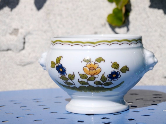 Articles similaires à Bol à soupe, Bol vintage, Bol ancien, Bol