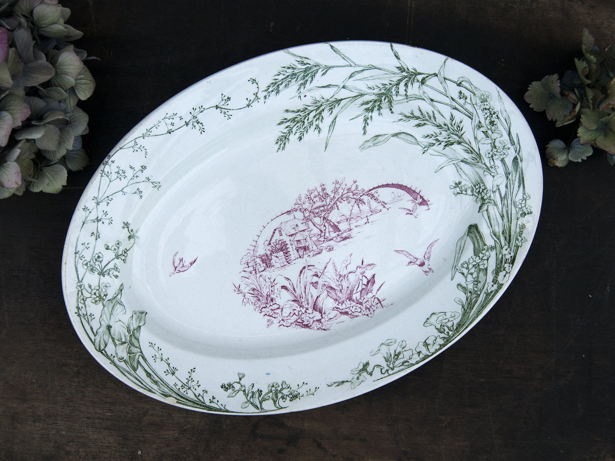Plat Terre de Fer Vintage Bicolore, Assiette en Céramique Verte et Rose, Grand Plat Ovale Ancien