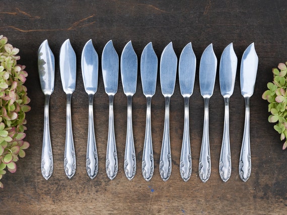 Vintage Fish Cutting Set Metal, Stainless Steel Fish Knives, Antique French  Serving Set -  Canada