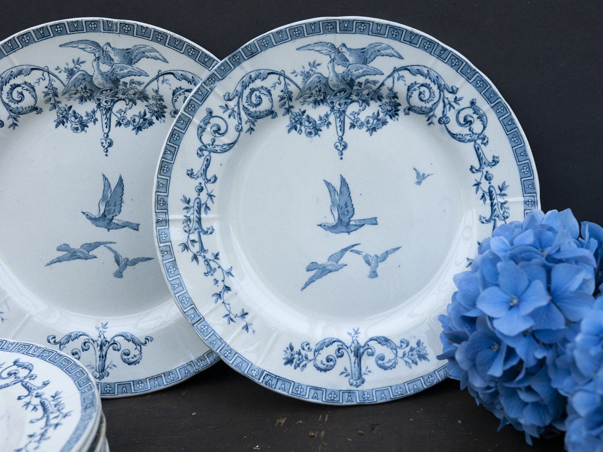 Assiettes à Dessert Vintage en Céramique Bleue Gien, Lot de 8 Petites Assiettes Anciennes, Vaisselle