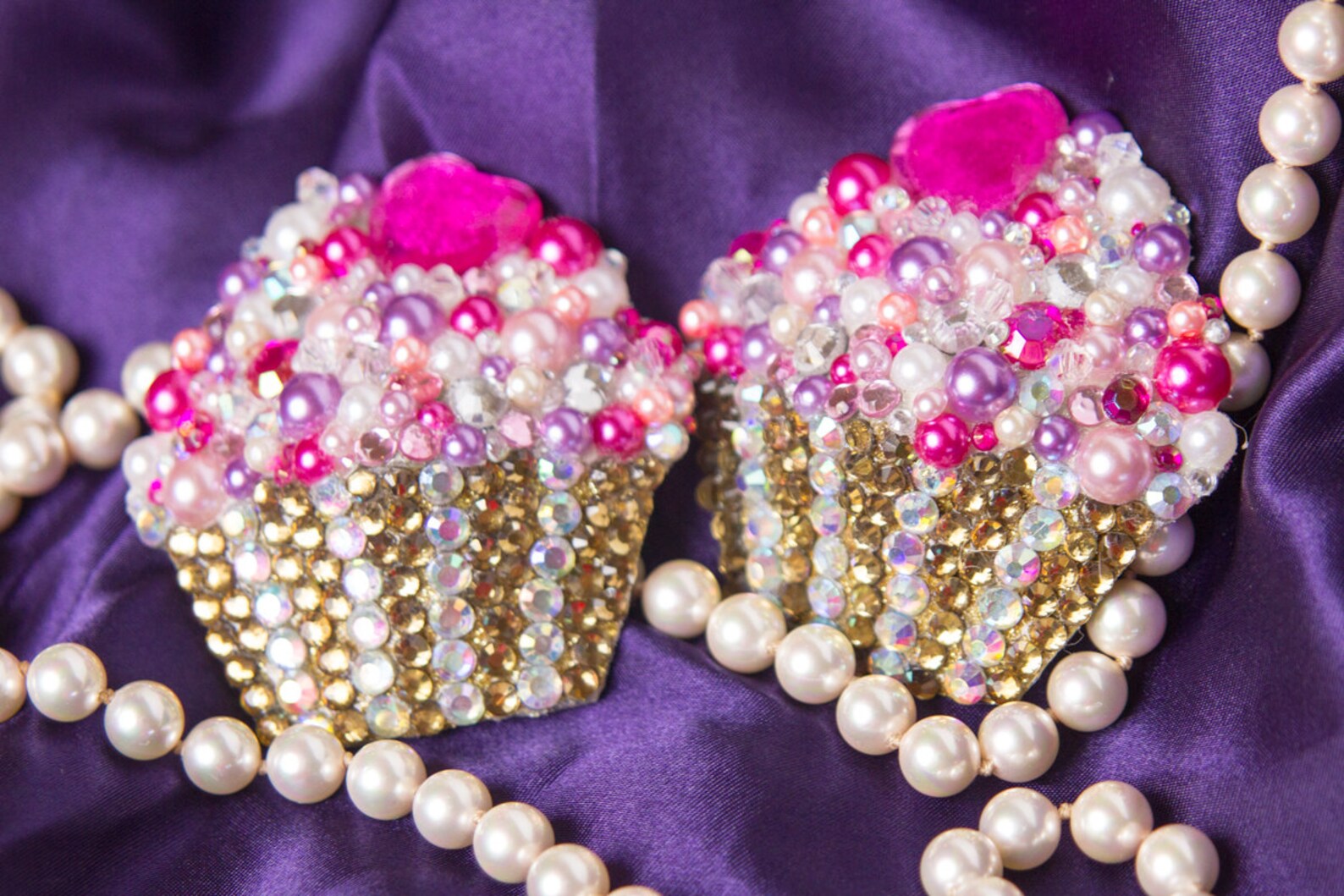 rhinestone cupcake purse