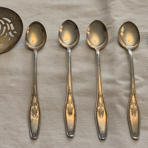 National Silver Company “Twenty” E.P.N.S. (Silver Plate) 5 Iced Tea Spoons and Slotted Serving Spoon