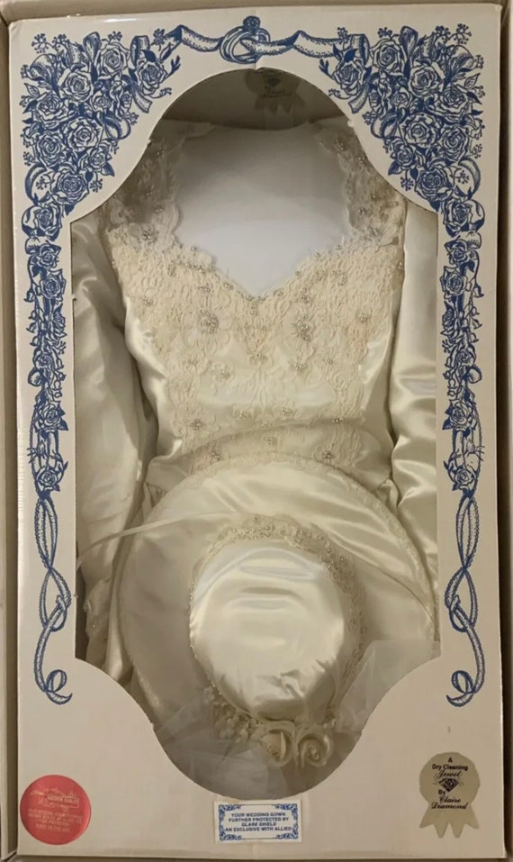 Vintage Preserved Wedding Dress With Hat Possibly… - image 1