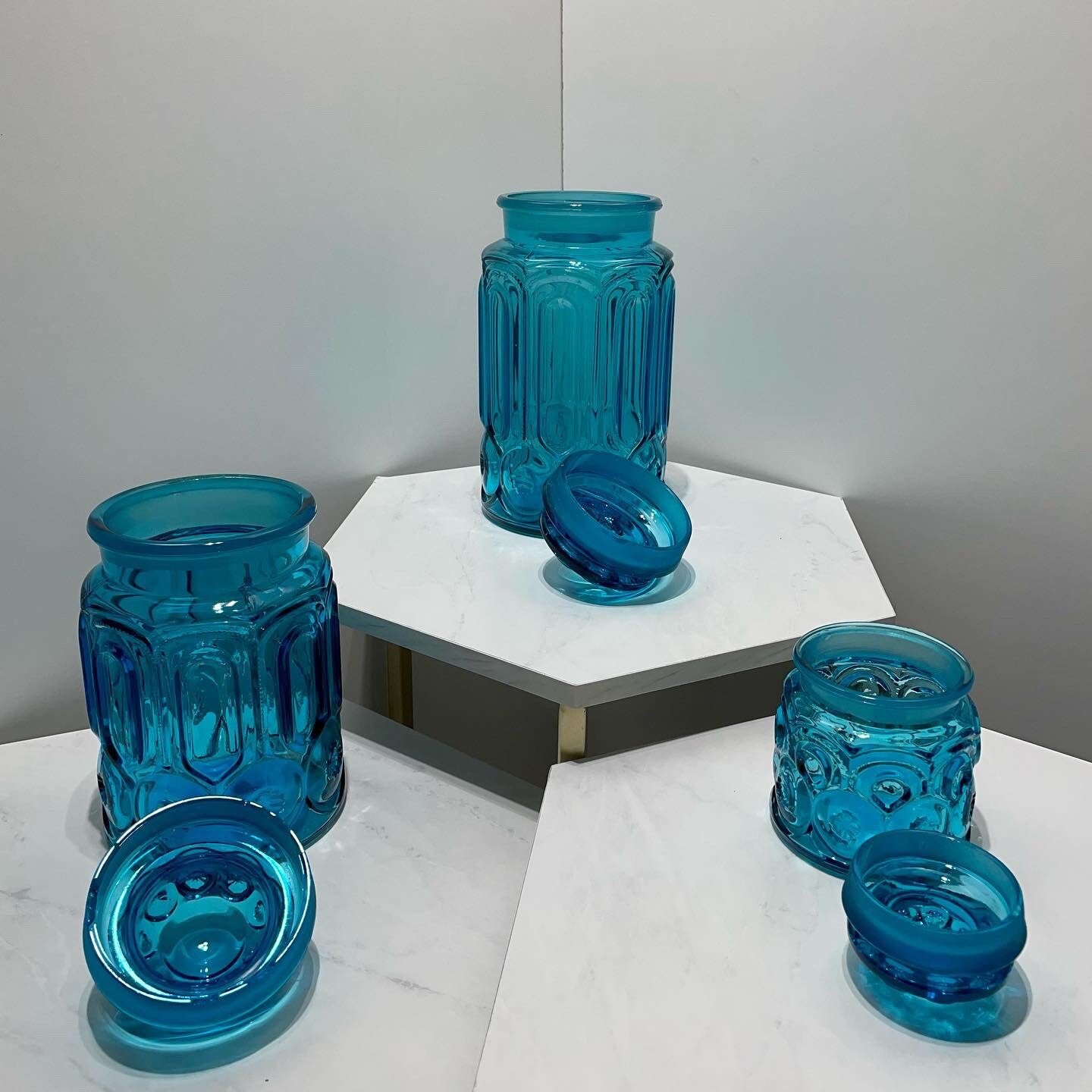 Davar Colored Glass Vintage Early American Spice Jar Set In Box Eagle Blue  Green