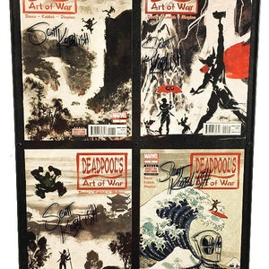 Comic Book Display with Wall Mount