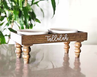 Comedero para perros de estilo rústico moderno, cuencos de cerámica, soporte elevado para cuencos de mascotas, soporte personalizado para cuencos de perros, mesa de madera estilo rústico para cuencos de perros