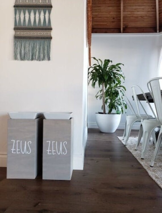 xl elevated dog feeder