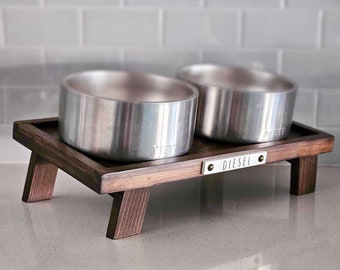 Comedero para mascotas en ángulo / Soporte inclinado para comida para perros / Soporte elevado para comederos para perros o gatos / Soporte personalizado para comederos elevados / Comedero para razas braquicéfalas