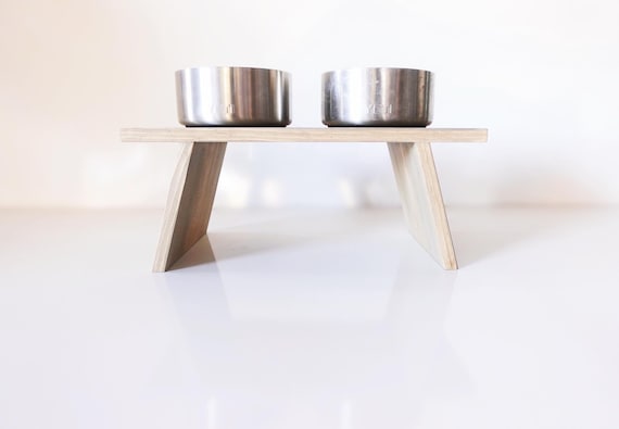 Elevate your dogs dining experience with our Yeti dog bowl stands