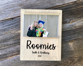Roomate Picture Frame | 4 x 6 Wood Photo Frame | Dorm Room Decor | Gift for Best Friend | College Dorm Room | Roommate Gift | Roomie Gift