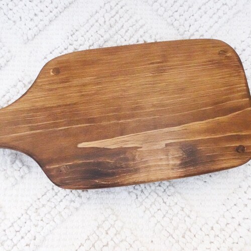 Cutting board dog feeder | raised dog bowl shops platform | dog bowl riser | elevated farmhouse dog bowl stand | farmhouse kitchen | dog table