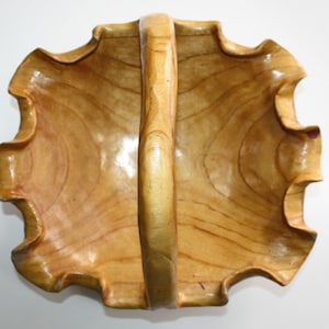 Large Old Vintage Burl Wood Basket Bowl Hand Carved Turned Tree Trunk Root Rare