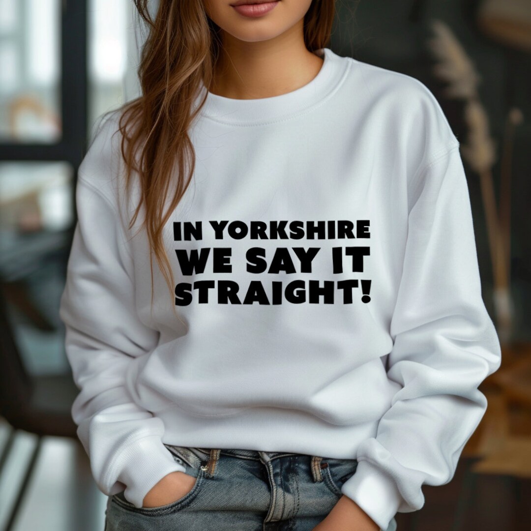 Straight Outta Yorkshire T-Shirt – Unisex Shirt Für Echte Yorkshire-Fans Von HotScamp