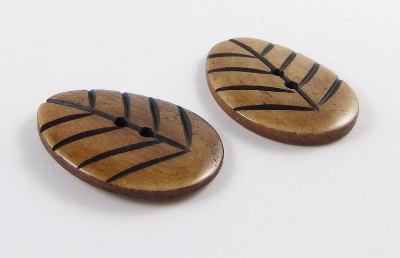 Antique Brown 20x36mm Handmade Natural Bone Buttons Swirl Design