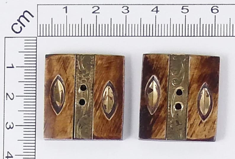 Oriental Fan Design Handmade Natural Bone Buttons Antique Brown 30x30mm Oriental Fan Design Handmade Natural Bone Buttons Antique Brown 30x30mm