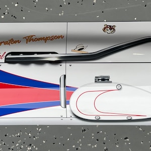 Decorazione murale con side car ispirata ad A.J. Foyt, leggenda delle corse automobilistiche Indy del 1964