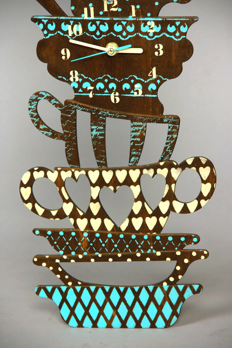 funky wall hanging for home decoration mad tea party wall decor boho analog wall clock Kitchen wooden wall clock in rustic style