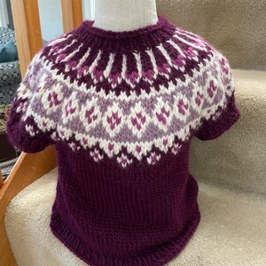 Icelandic Style Sleeveless Sweater-Size 5-Girl’s Holiday Vest in Cranberry With Fair Isle Pattered Yoke in Purple and White-Hand-knit