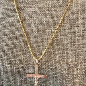 14k gold filled Men’s / Boys crucifix necklace /box chain