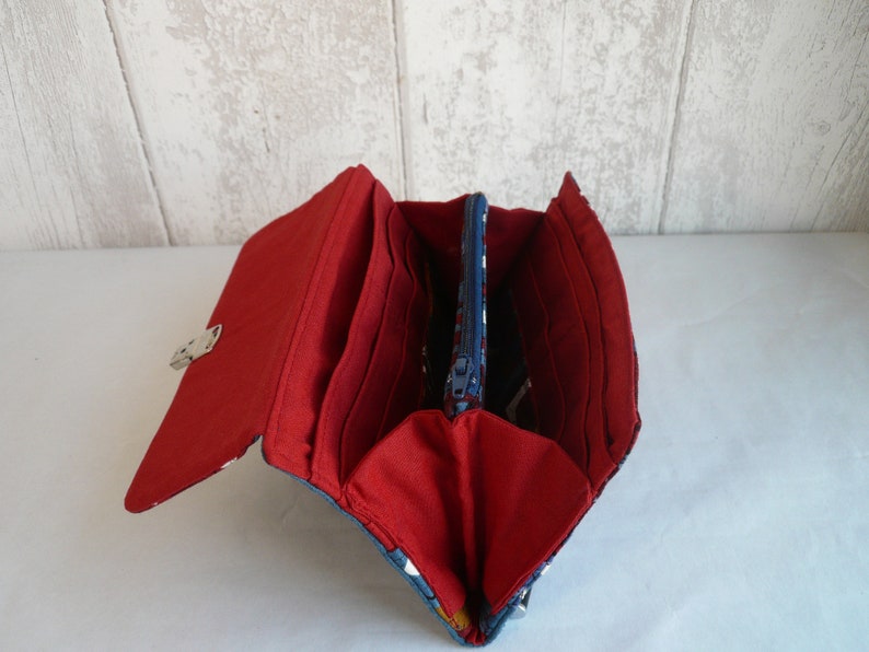 Portefeuille compagnon bleu et rouge, grande porte monnaie en coton et suédine image 3