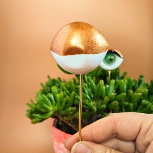 Sultry plant eyes plant accessory plant decor support stake image 3