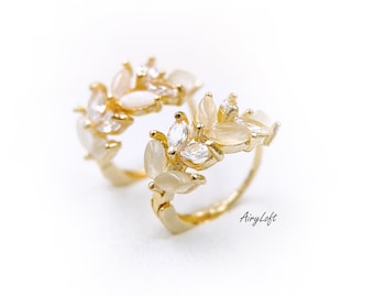 Girlande Blatt Ohrringe, Olivenblatt Huggie Creolen, kleine zierliche Ohrringe, Blatt Ohrringe, Sterling Silber Schmuck, Minimalist, Schmuck