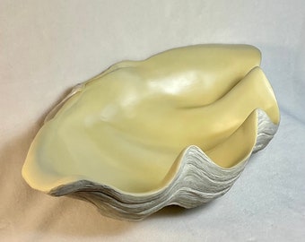 Vintage Coastal Monumental Resin Clam Shell Bowl Decor