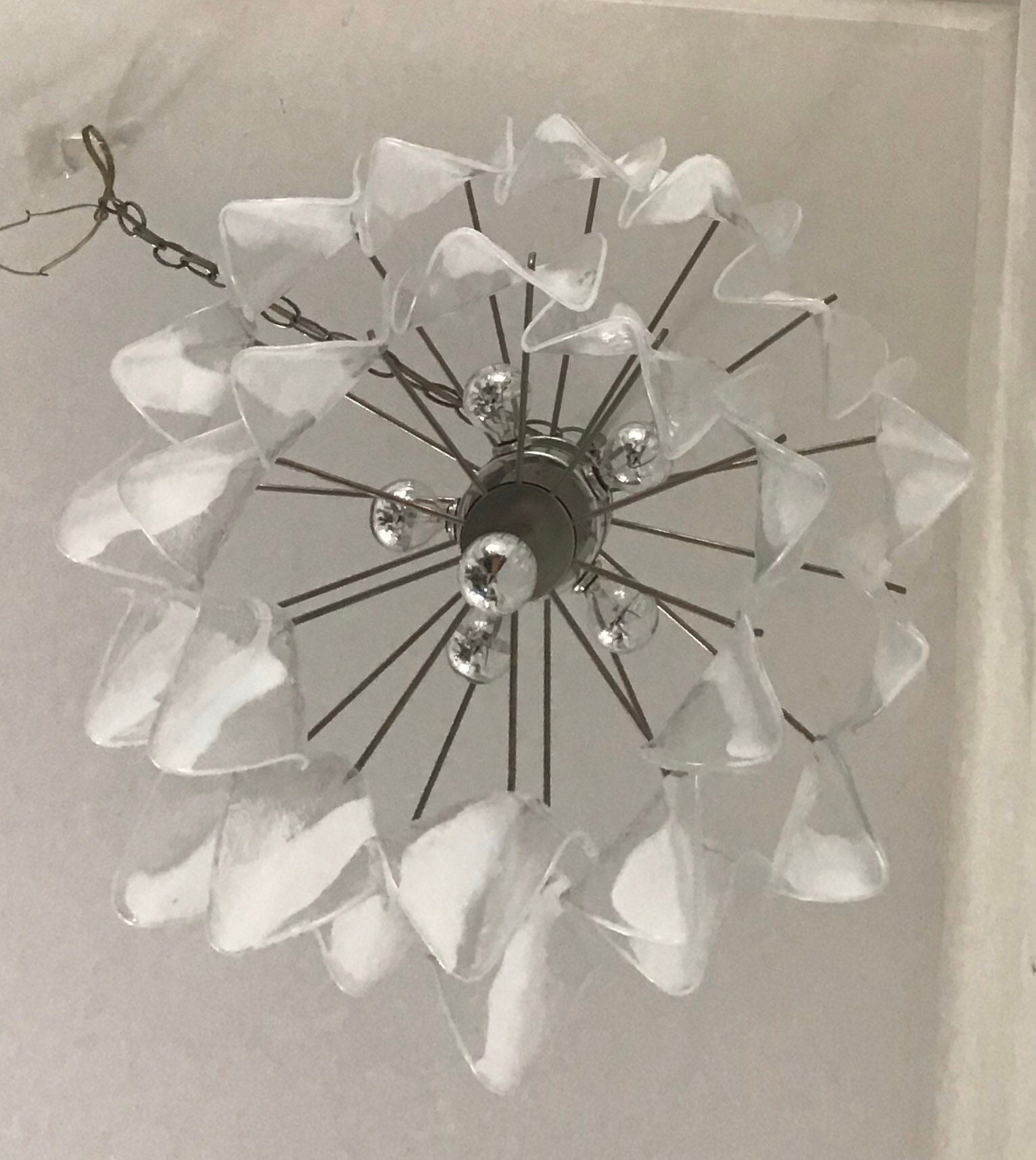 Italian Vintage Murano Chandelier, Mazzega, 25 White Stripe