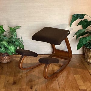 Vintage 70’s Variable Balans Kneeling Movement Ergonomic Chair Designed by Peter Opsvik, NORWAY