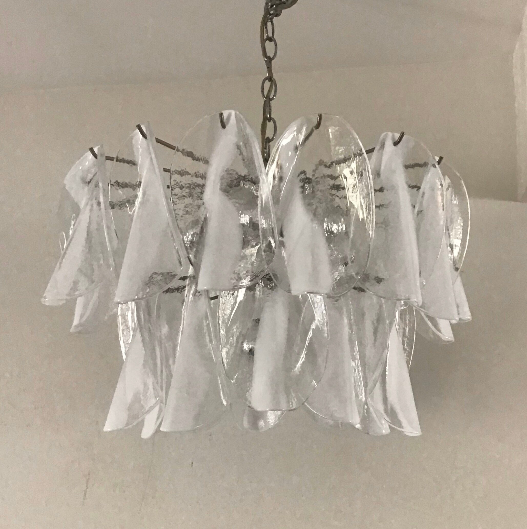 Italian Vintage Murano Chandelier, Mazzega, 25 White Stripe