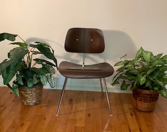 Early Authentic Eames Herman Miller LCM Accent Chair, circa 1940s