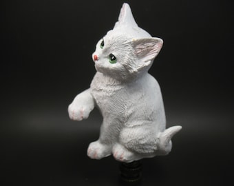Lamp Finial Resin White Resin Cat  Hardware Fits Standard Lamp Harp Found Object # Cat23